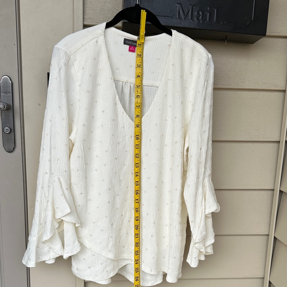 Vince Camuto White Textured Blouse with Flared Sleeves and gold sparkles- Size M